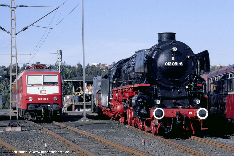 http://www.bundesbahnzeit.de/dso/N-S Strecke 1988/b19-120_125,012_081.jpg